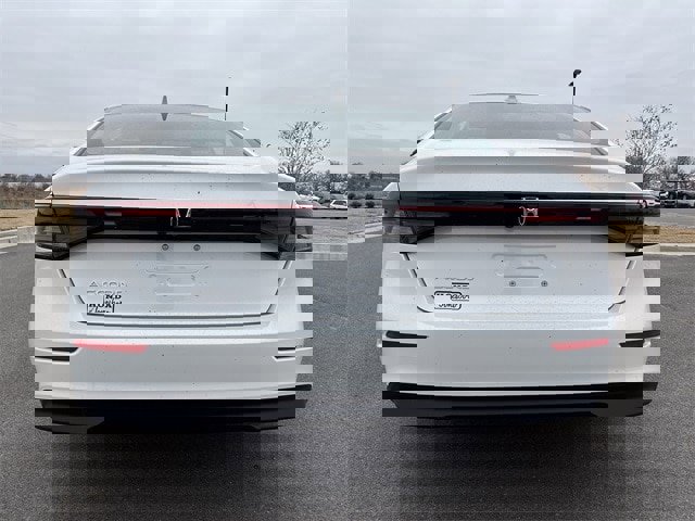 New 2025 Honda Accord LX image 4