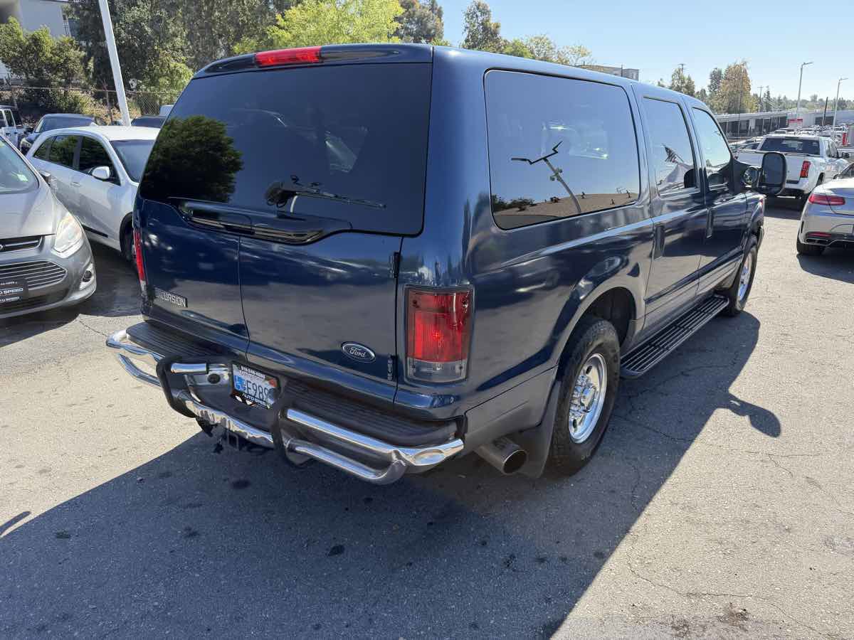 Used 2003 Ford Excursion XLT RWD image 6