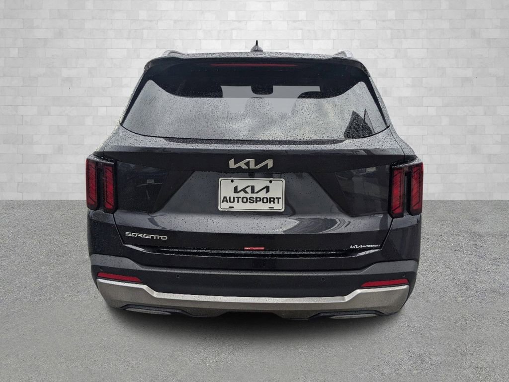 Used 2025 Kia Sorento S w/ Panoramic Sunroof Package FWD image 4