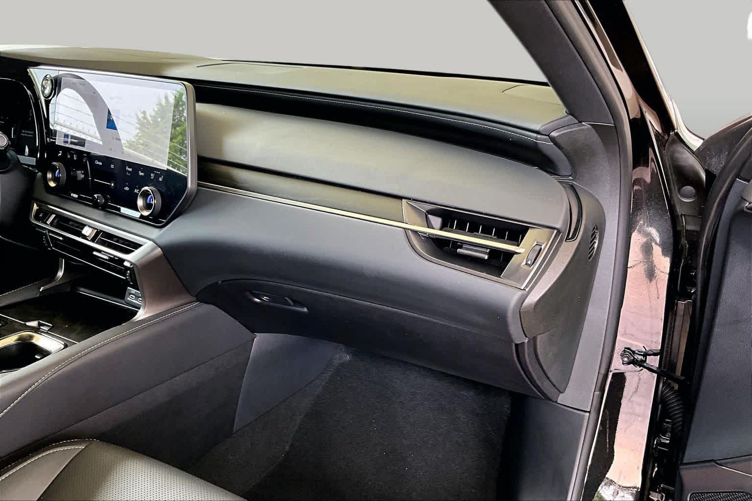 Used 2026 Lexus RX 350 Premium w/ Convenience Package FWD image 16