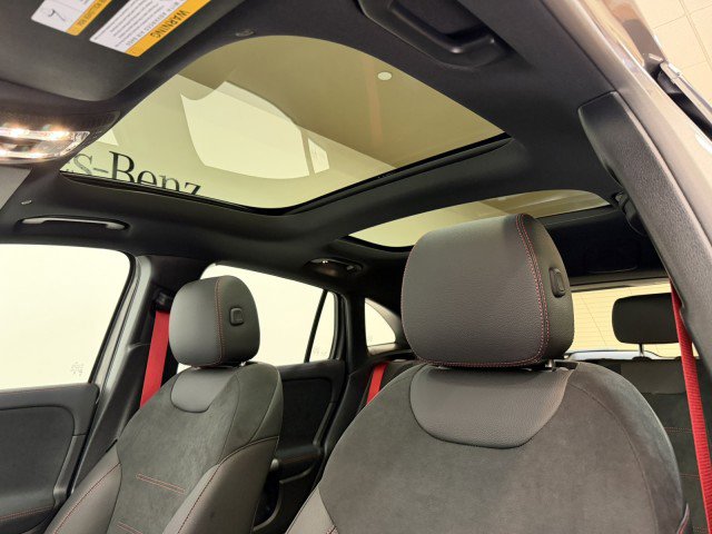 Certified 2026 Mercedes-Benz GLA 35 AMG 4MATIC image 31