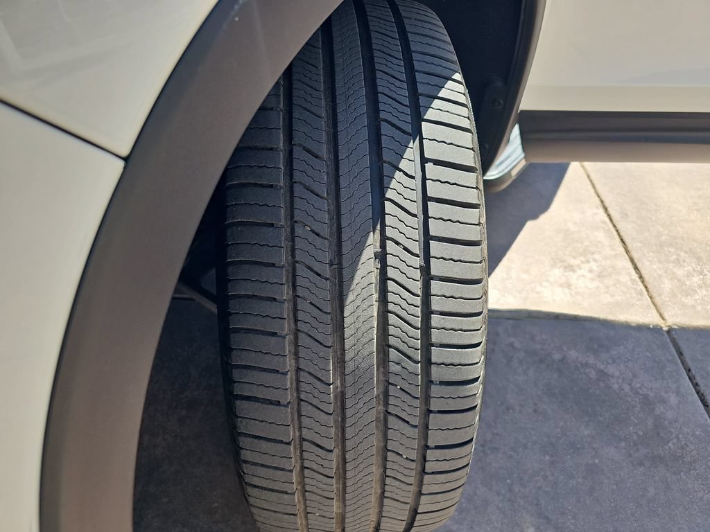 Used 2017 Honda Pilot Elite image 37