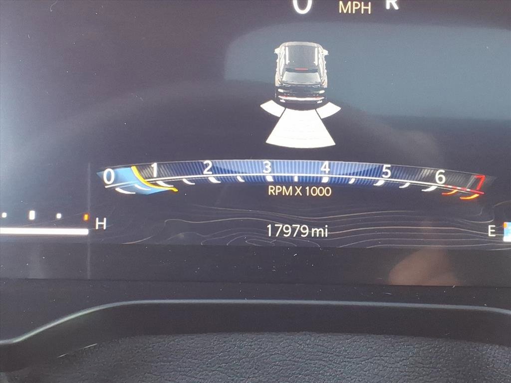 Certified 2024 Jeep Grand Cherokee Altitude image 20