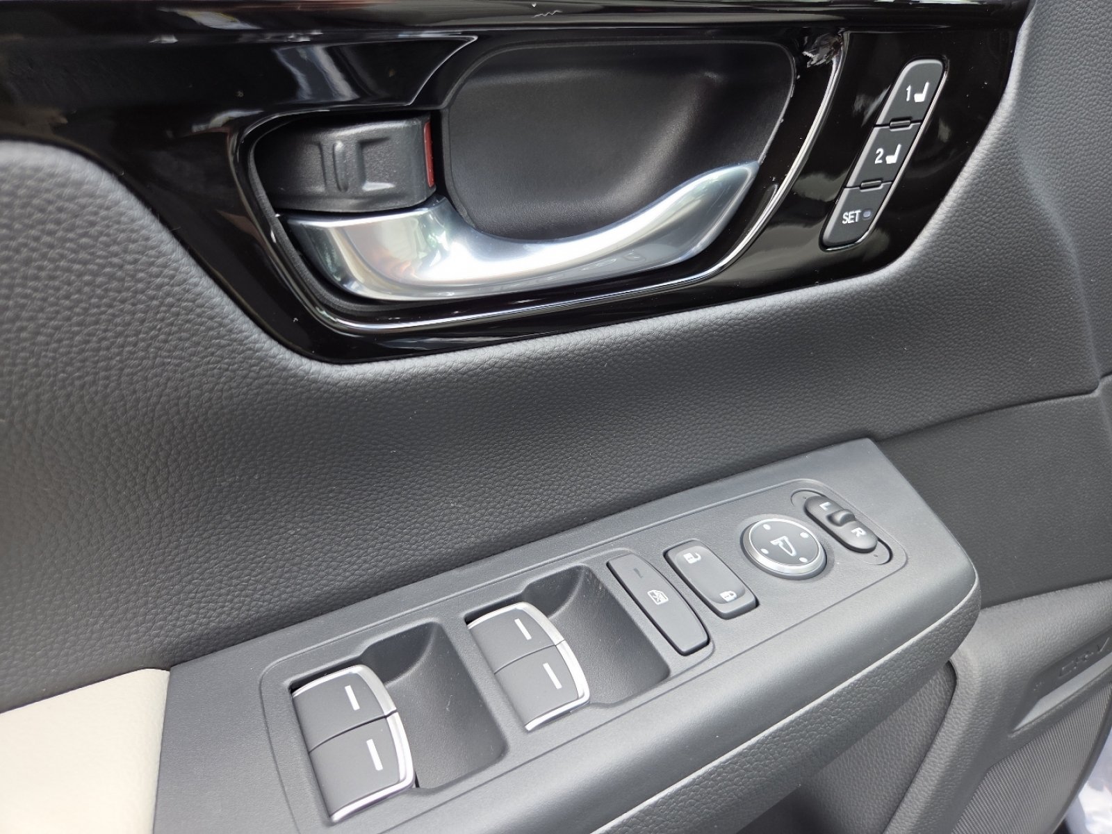 New 2026 Honda CR-V EX-L image 28