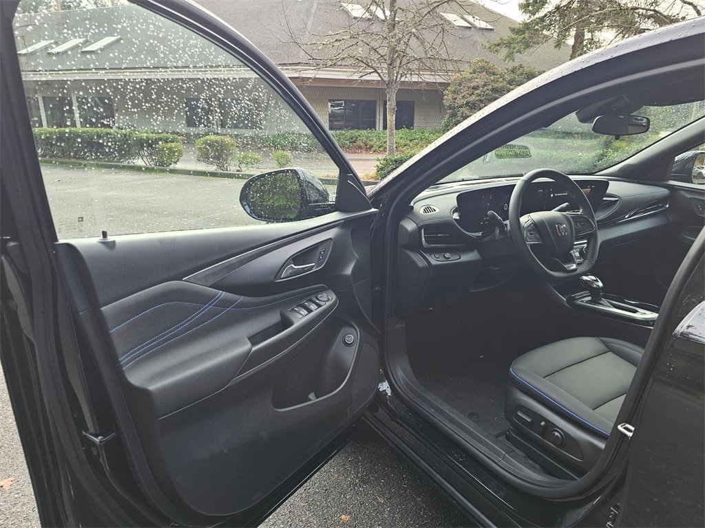 New 2025 Buick Envista Sport Touring w/ Convenience I Package image 21