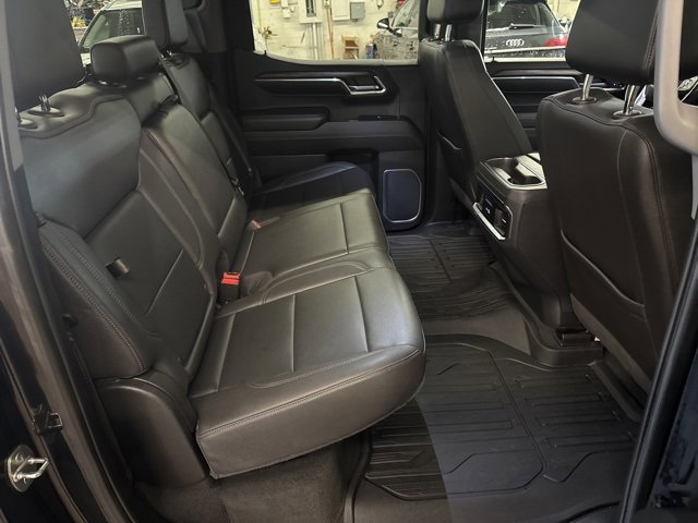 Used 2023 GMC Sierra 1500 SLT image 24