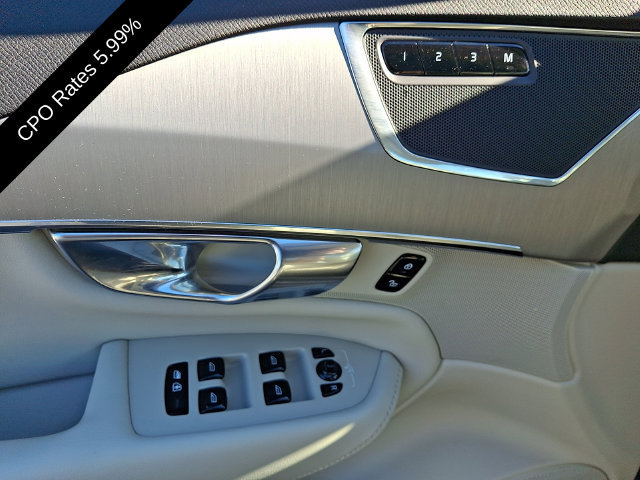 Certified 2025 Volvo XC90 B5 Core w/ Climate Package AWD/4WD image 15