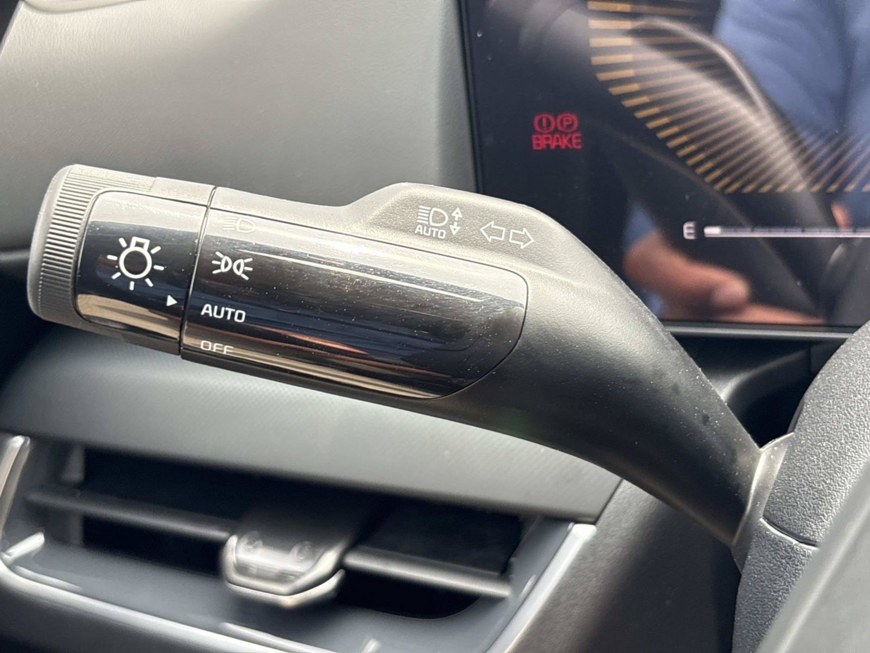 New 2026 Kia K4 EX FWD image 27