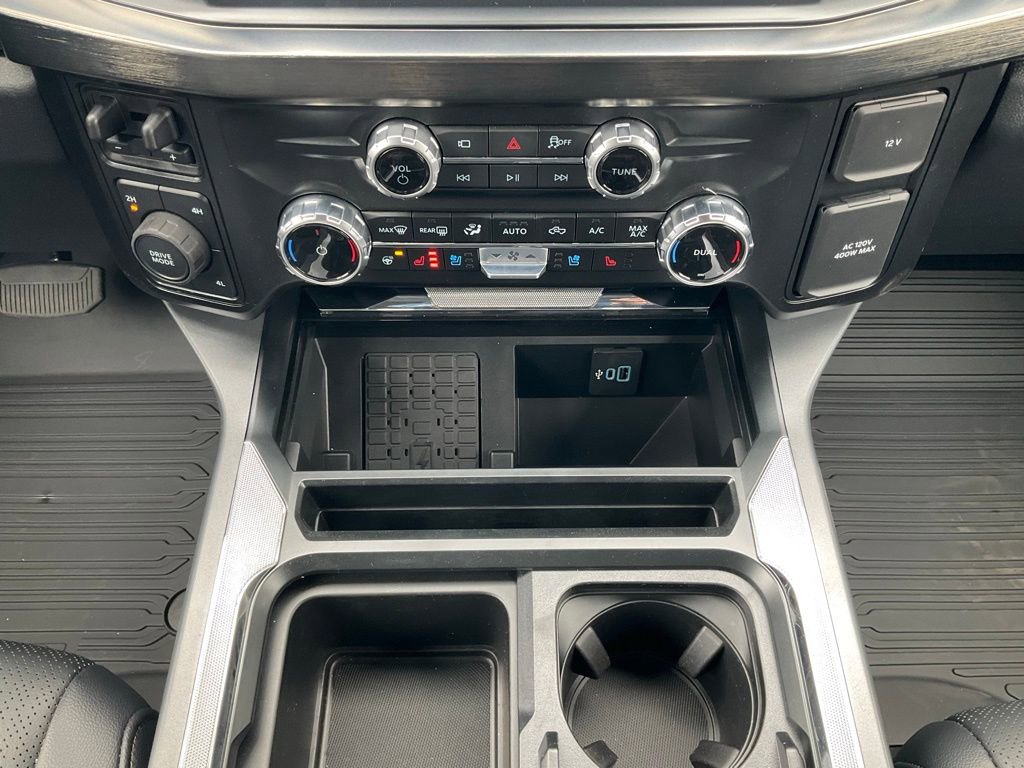 Certified 2025 Ford F350 Lariat w/ Black Appearance Package image 76