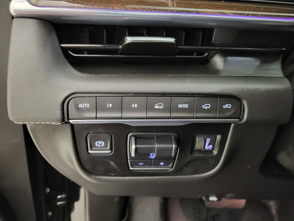 Used 2021 Cadillac Escalade Premium Luxury Platinum image 11