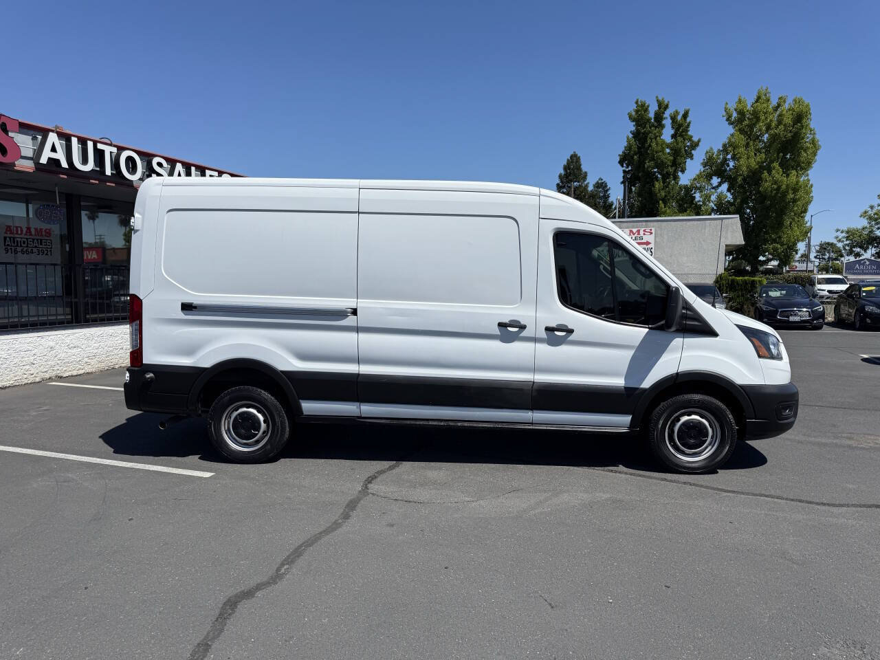 Used 2020 Ford Transit 250 Medium Roof RWD image 2