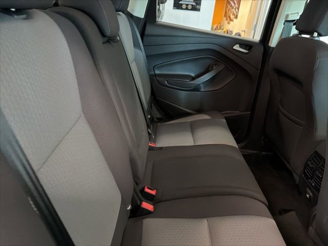 Used 2018 Ford Escape SE image 27