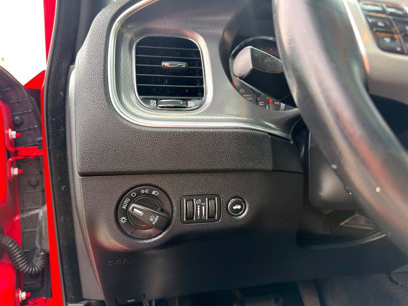 Used 2014 Dodge Charger R/T RWD image 12