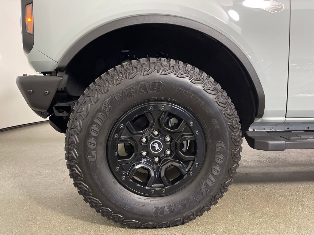 Used 2022 Ford Bronco Wildtrak AWD/4WD image 11