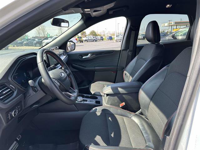 Used 2024 Ford Escape ST-Line Select w/ Tech Pack #2 AWD/4WD image 10