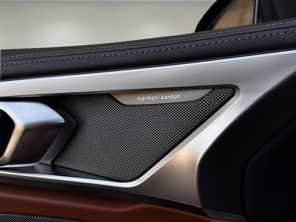 Used 2022 BMW 840i Coupe w/ Driving Assistance Package image 19