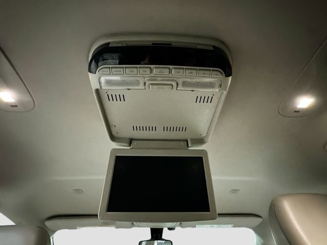 Used 2017 Chrysler Pacifica Touring-L image 25