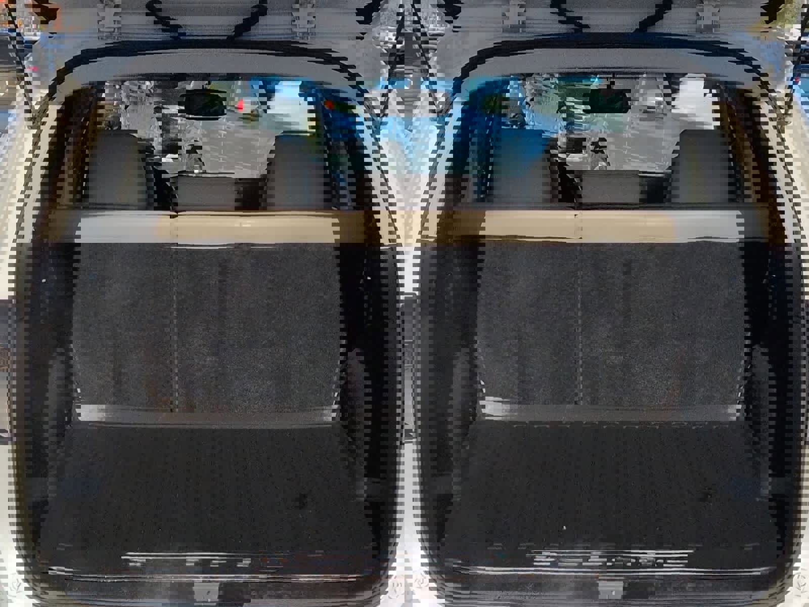 Used 2012 Subaru Outback 3.6R Limited image 36