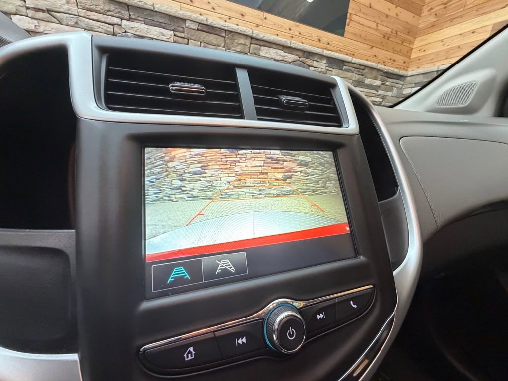 Used 2017 Chevrolet Sonic LT FWD image 23