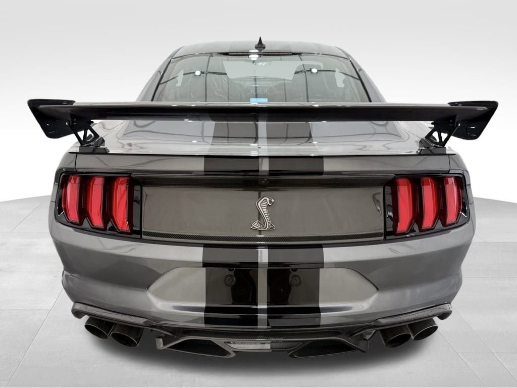 Used 2021 Ford Mustang Shelby GT500 w/ Carbon Fiber Track Pack image 3