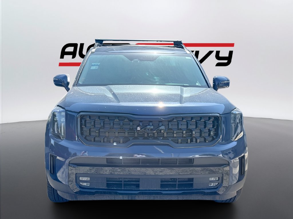 Used 2025 Kia Telluride SX Prestige X-Line AWD/4WD image 2