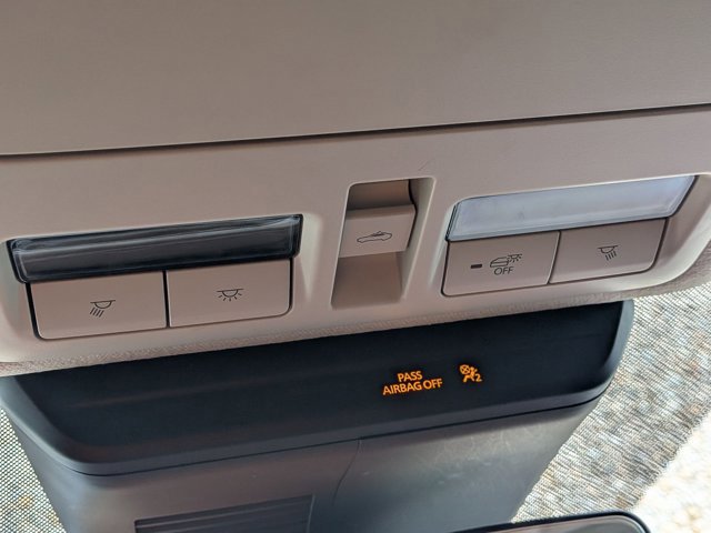 Used 2020 MAZDA CX-30 AWD w/ Premium Package image 21