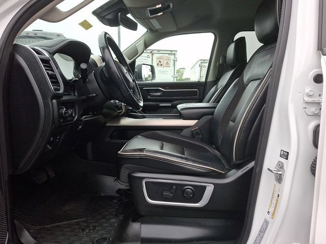 Used 2022 RAM 1500 Laramie AWD/4WD image 15