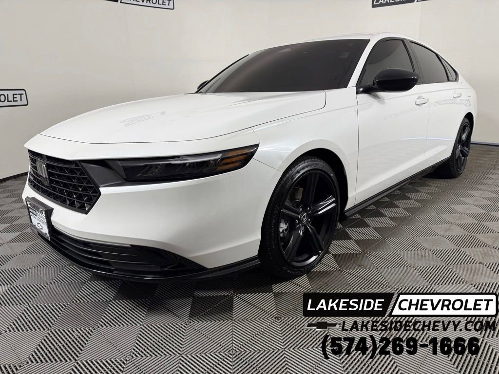 Used 2026 Honda Accord Sport image 1