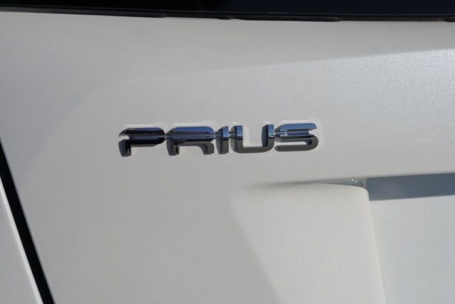 Used 2016 Toyota Prius Two image 10