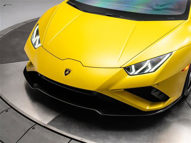 Used 2020 Lamborghini Huracan EVO image 38