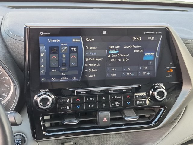 Used 2021 Toyota Highlander Limited AWD/4WD image 22