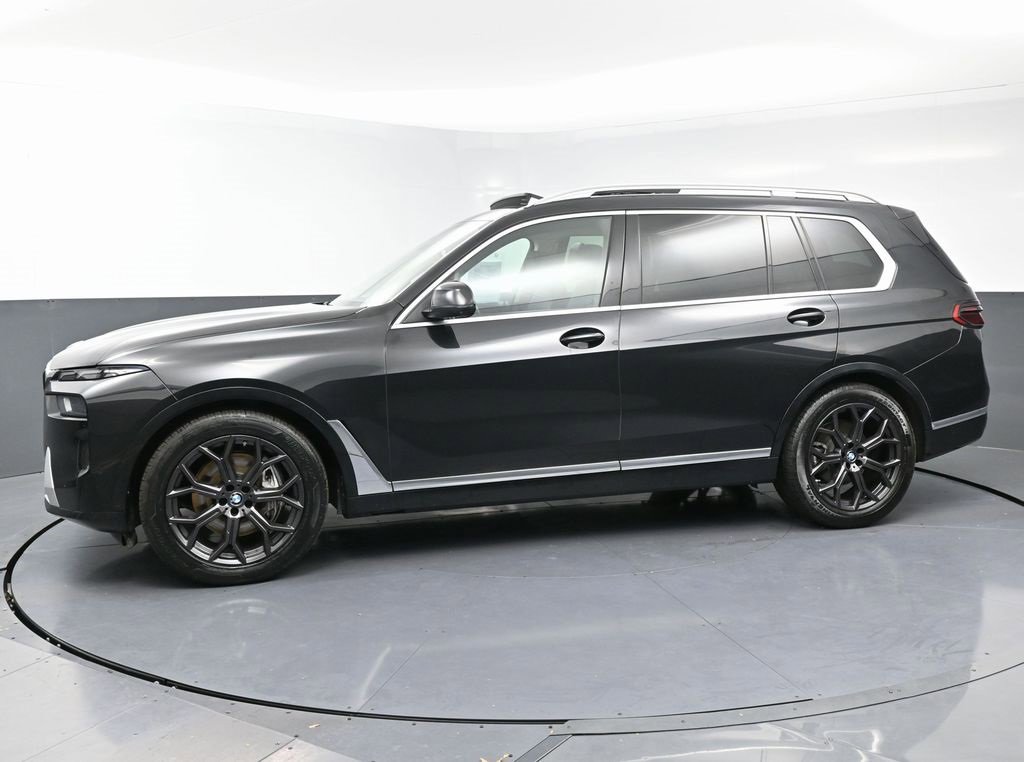 Used 2023 BMW X7 xDrive40i image 6