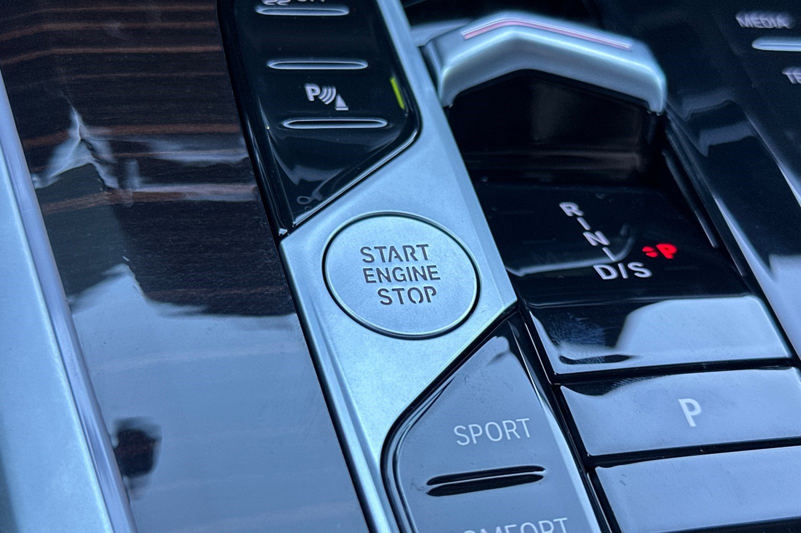New 2026 BMW X5 xDrive40i AWD/4WD image 19