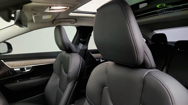 Used 2023 Volvo S90 B6 Plus AWD/4WD image 48
