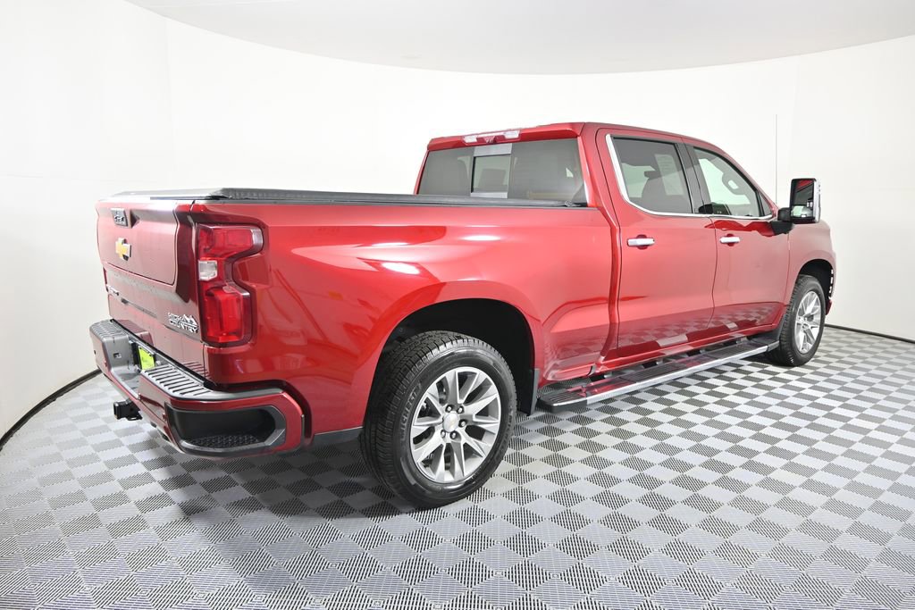 Used 2022 Chevrolet Silverado 1500 High Country w/ Technology Package image 7