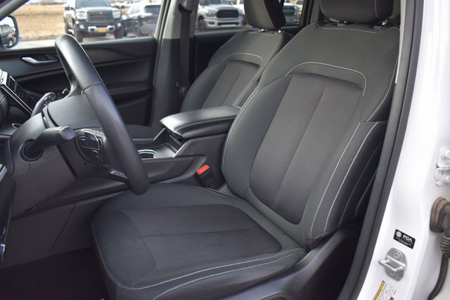 Used 2023 Jeep Grand Cherokee Laredo image 13