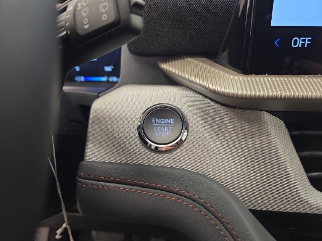 New 2026 Ford Explorer Active AWD/4WD image 34