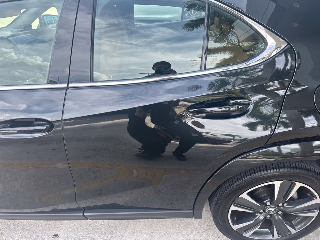 Used 2024 Lexus UX 250h FWD w/ Premium Package image 5