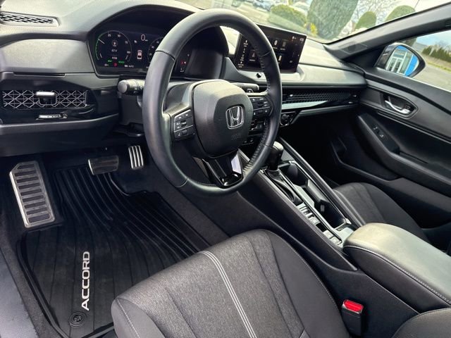 Used 2025 Honda Accord Sport image 27
