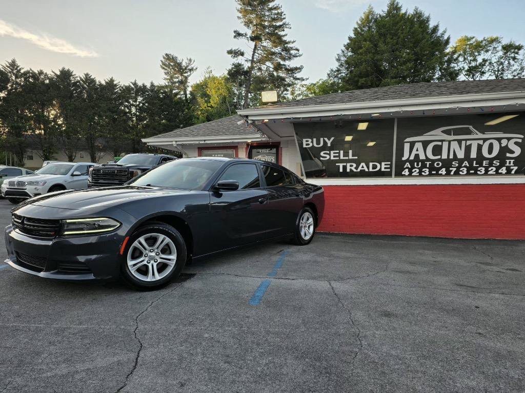 Used 2018 Dodge Charger SXT RWD image 43