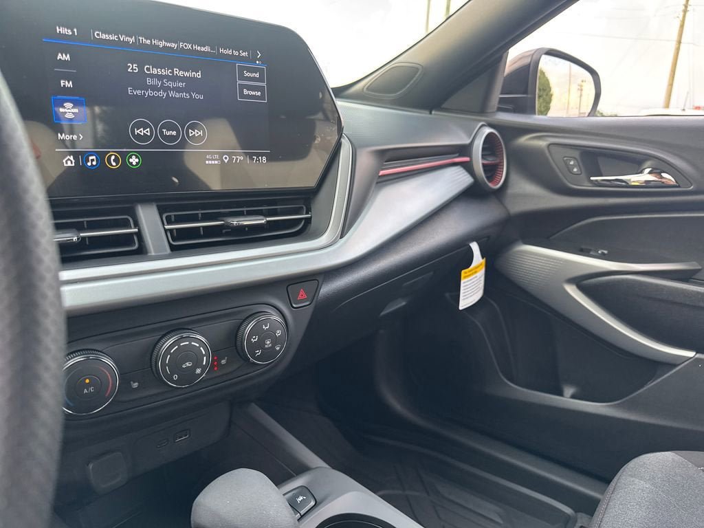 New 2026 Chevrolet Trax RS w/ Driver Confidence Package FWD image 21