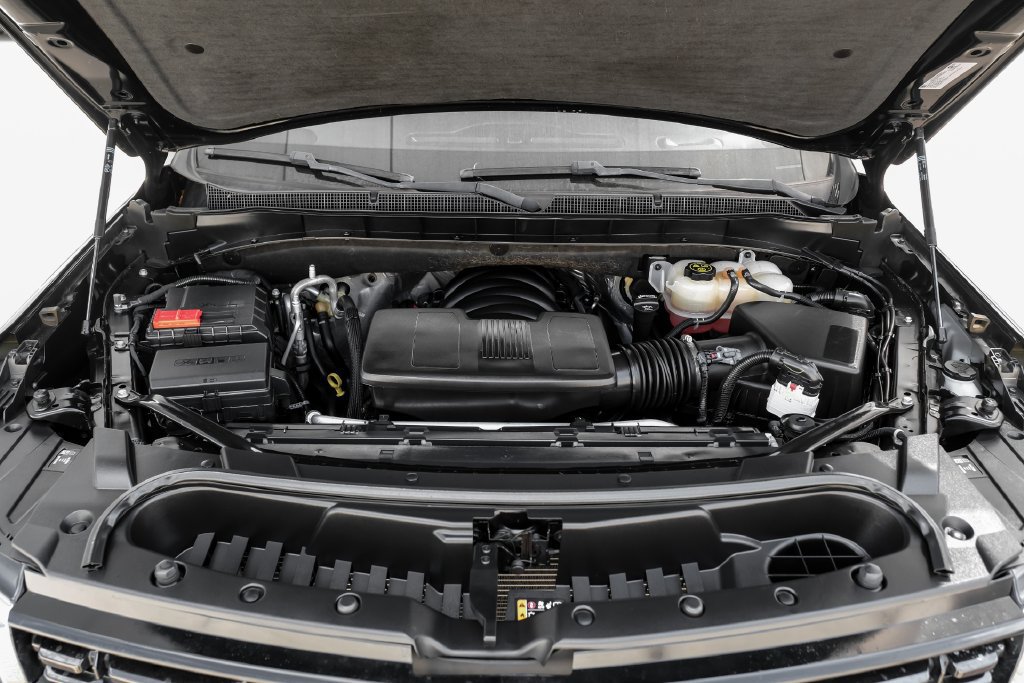 Used 2023 Chevrolet Suburban RST w/ Luxury Package RWD image 55