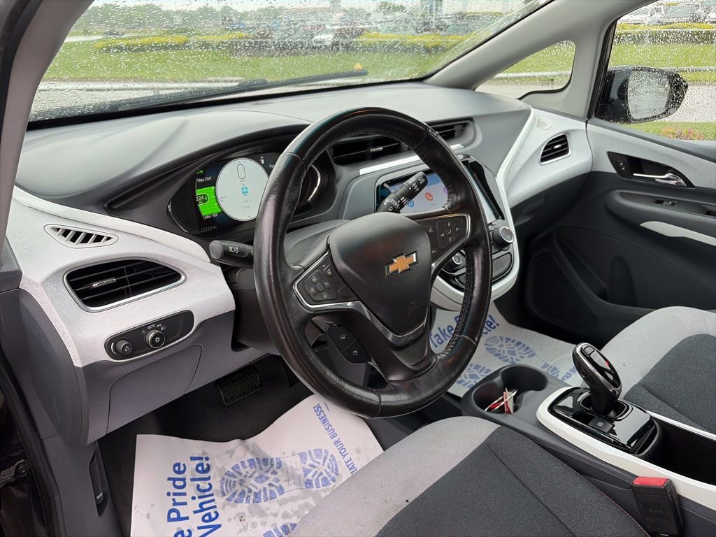 Used 2020 Chevrolet Bolt LT FWD image 46