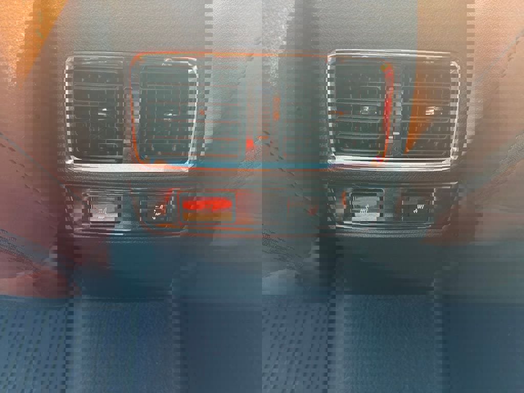 Used 2017 Subaru Outback 3.6R Touring image 36