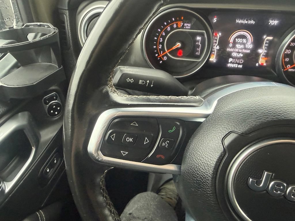Certified 2020 Jeep Gladiator Overland AWD/4WD image 22