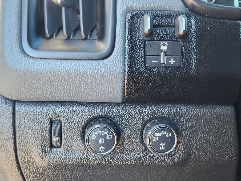 Used 2018 Chevrolet Colorado Z71 image 13