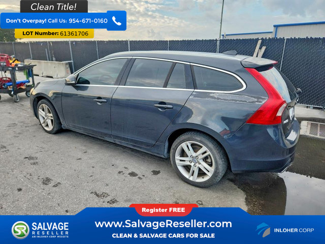 Used 2015 Volvo V60 T5 Premier FWD image 3