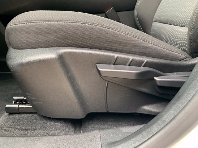 Used 2026 Chevrolet Equinox LT AWD/4WD image 37