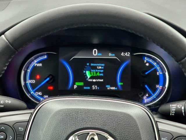 Used 2019 Toyota RAV4 Limited image 14