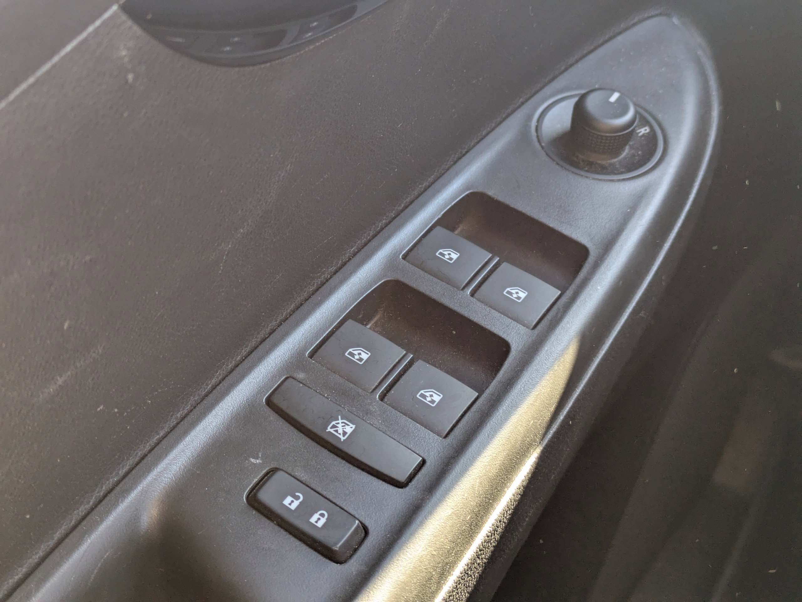 Used 2022 Chevrolet Spark LT image 23